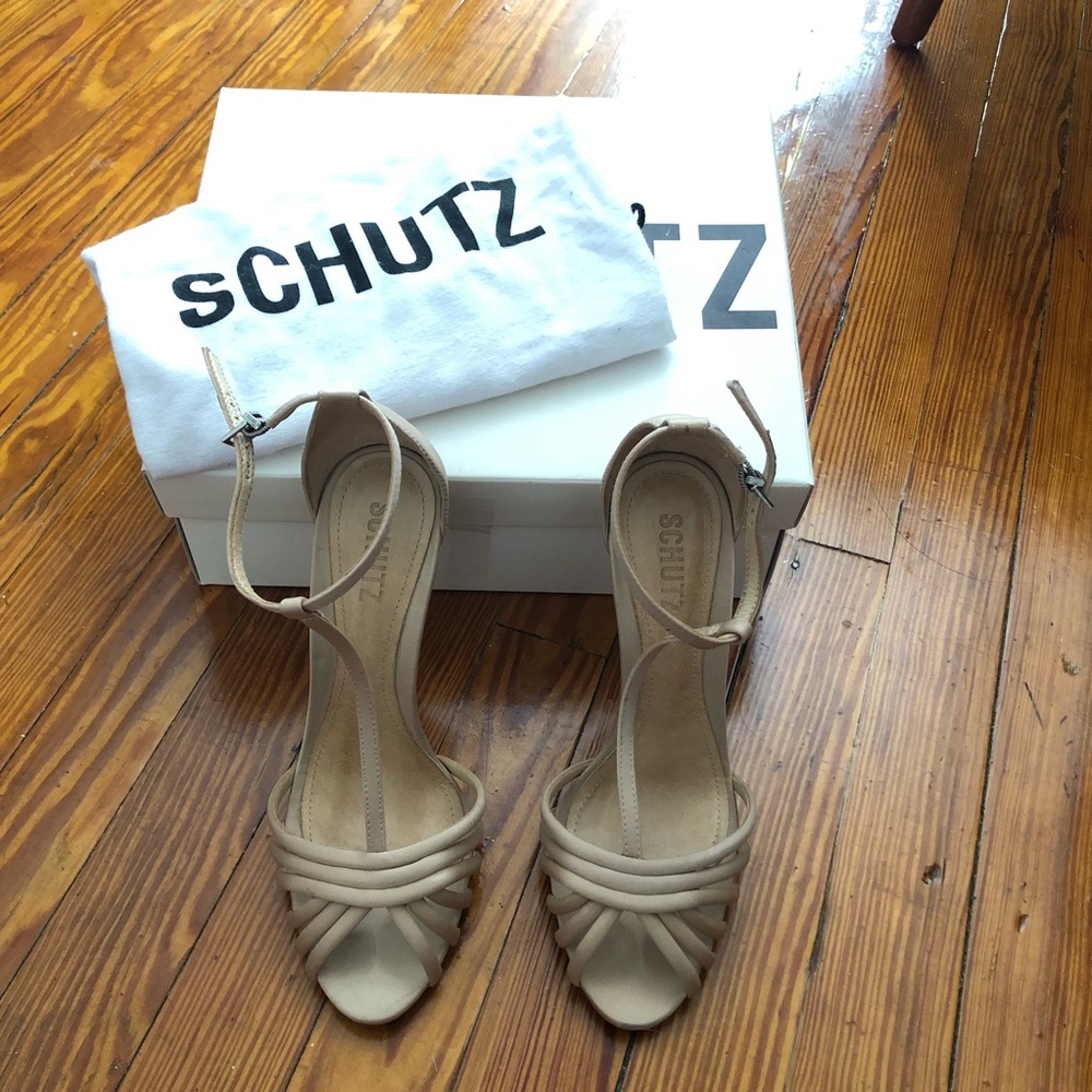 SCHUTZ T-STRAP HEELS